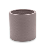 Grey-brown mink leather on the 12 cm wide cooler, the wall unbroken by handle or seam