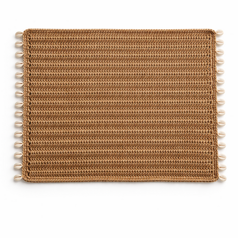 Natural jute placemat with real mussel shells along the edge, 48 x 37 cm