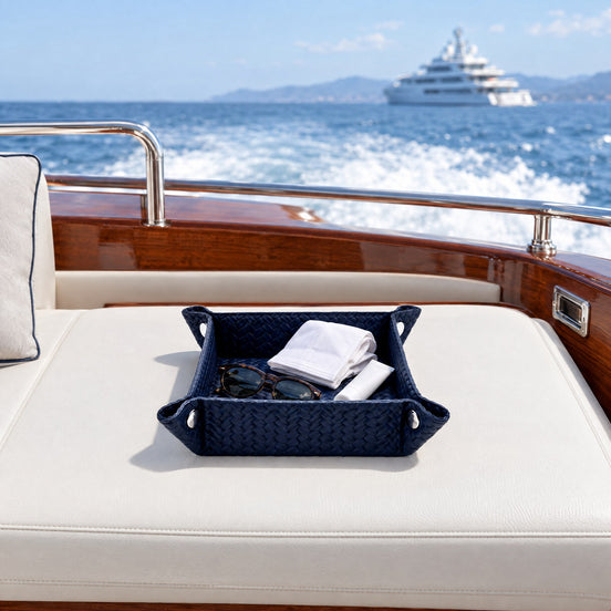Woven Leather Valet Tray – 20 cm, navy — heading ashore by tender